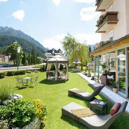Apparthotel Germania-3